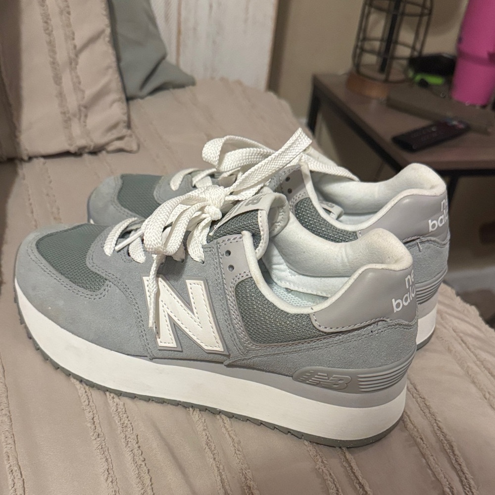 New Balance 574